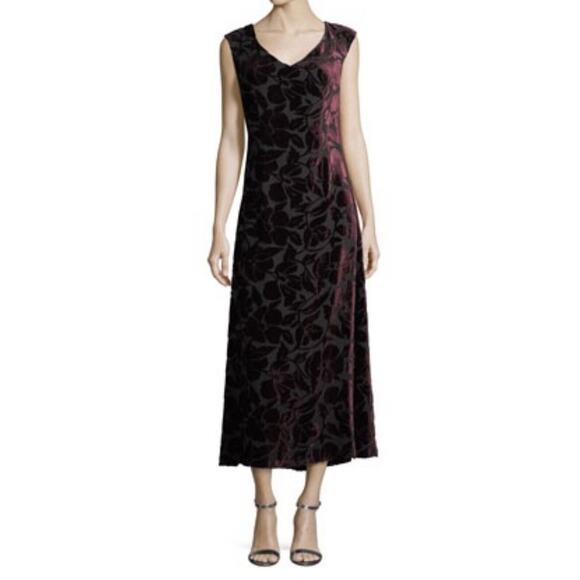 St. John Velvet Floral Burnout Midi Dress in Fig Size 2 - Picture 1 of 14